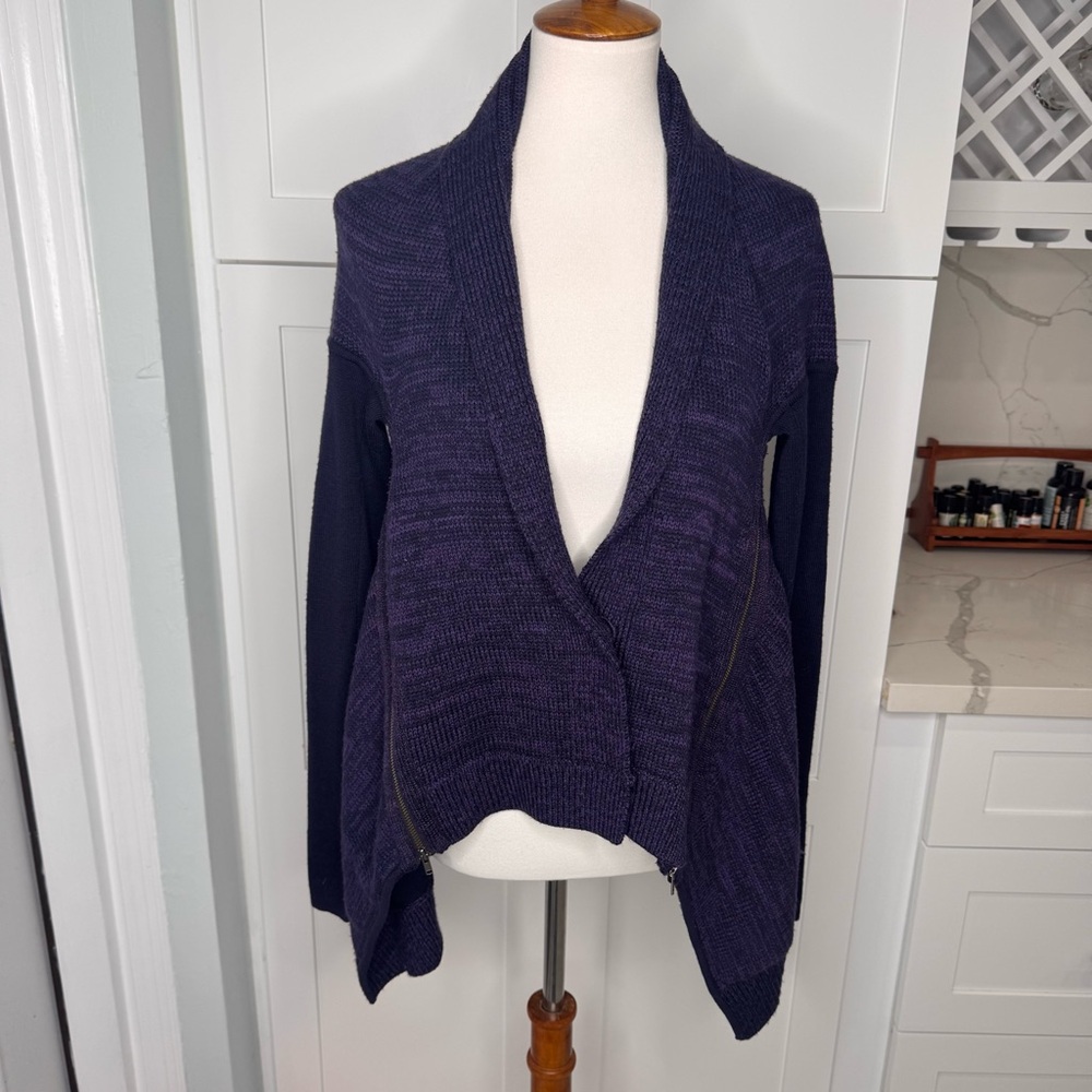 Lululemon Athletica Wrap it Up Merino Wool Cardigan Sweater Size Large* Purple